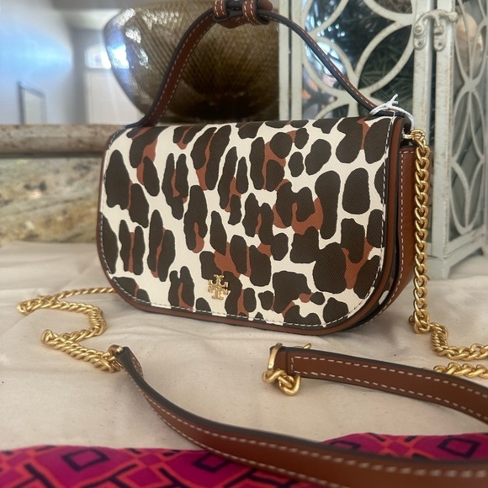 Tory Burch Emerson Printed Top Handle Crossbody In Leopard Print